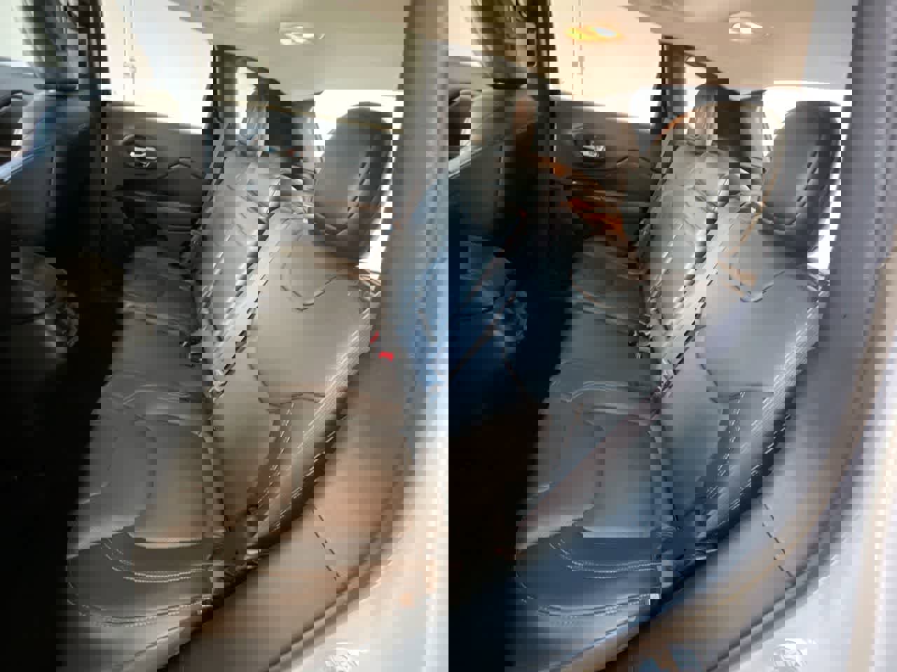 Used 2016 Jeep Cherokee Limited w/ Luxury Group image 23