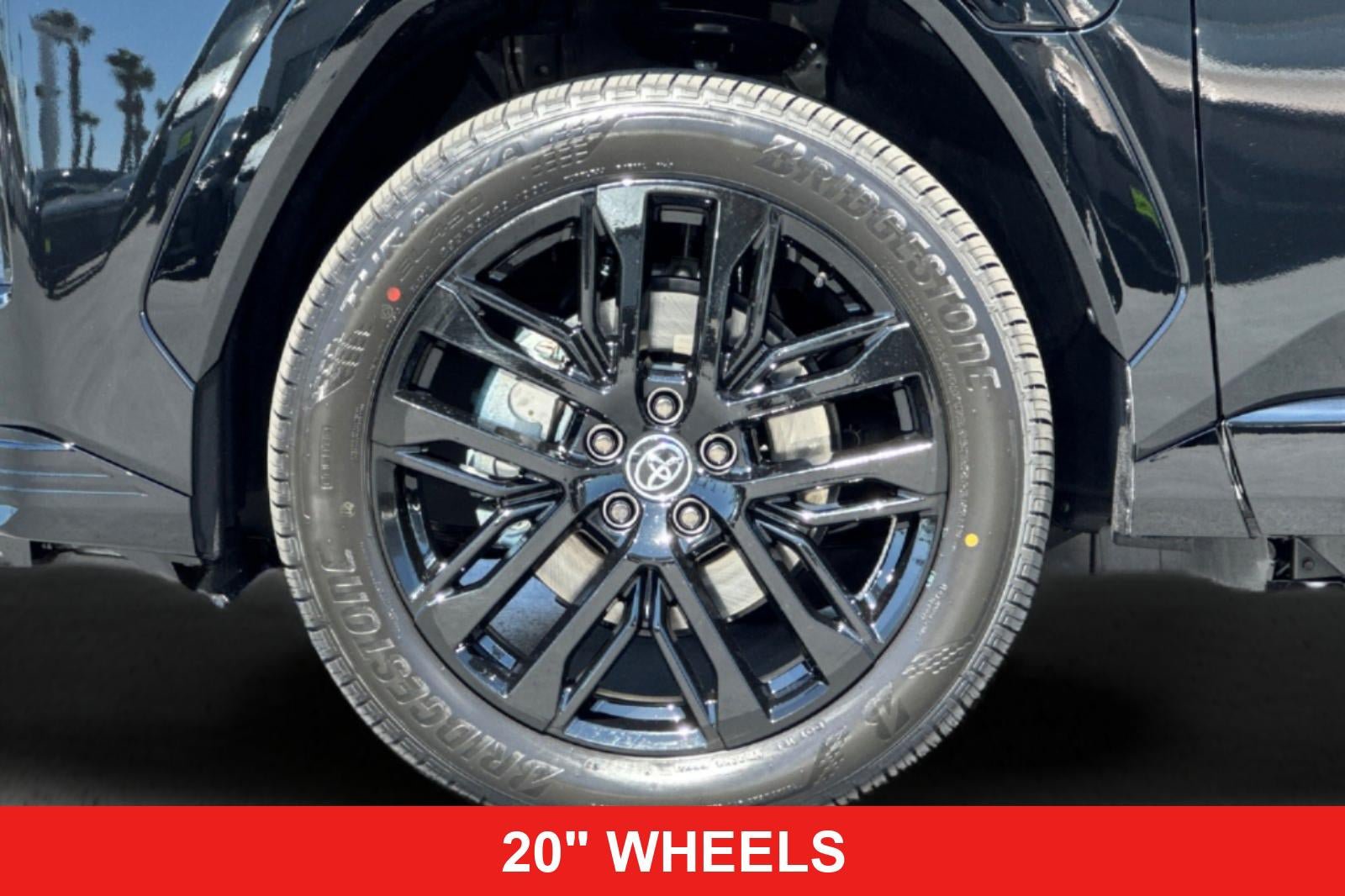 New 2026 Toyota RAV4 XSE AWD/4WD image 32