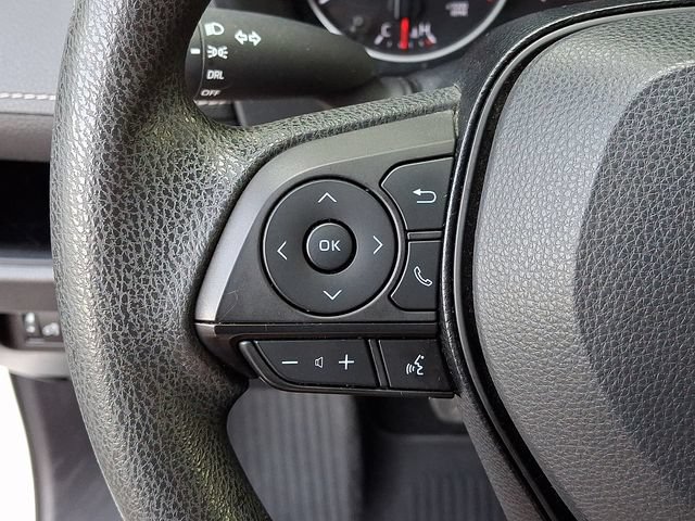 Used 2020 Toyota RAV4 LE w/ Carpet Mat Package FWD image 22