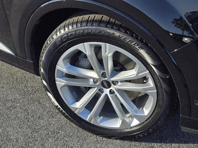 Used 2025 Audi Q7 3.0T Prestige w/ Prestige Package image 30