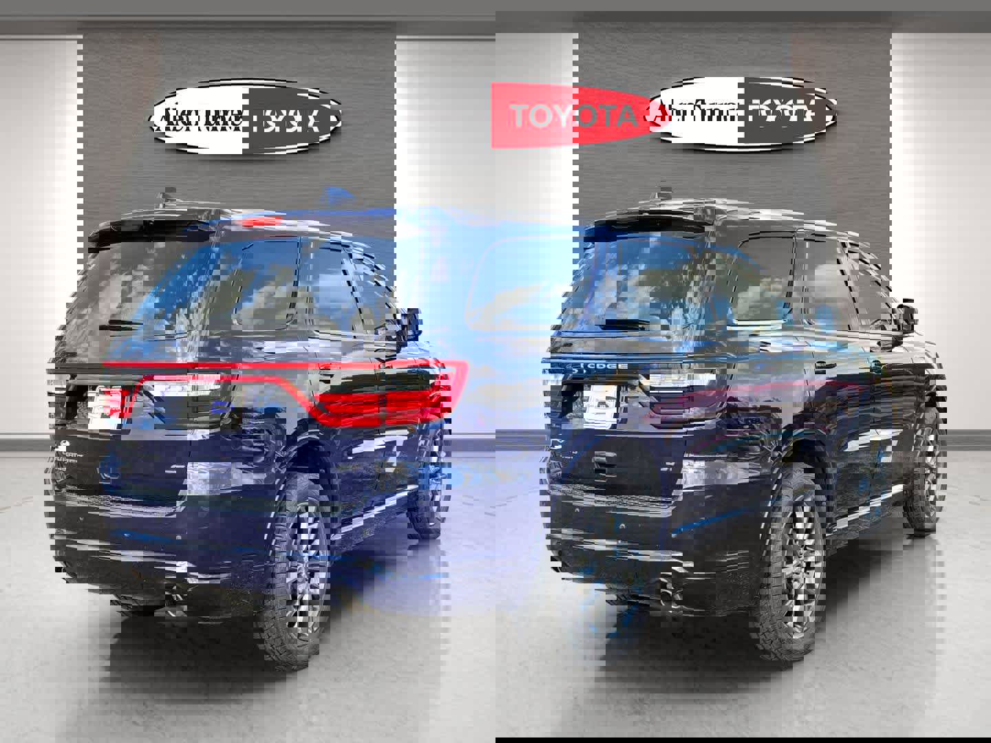 Used 2017 Dodge Durango GT w/ Nav & Power Liftgate Group image 6