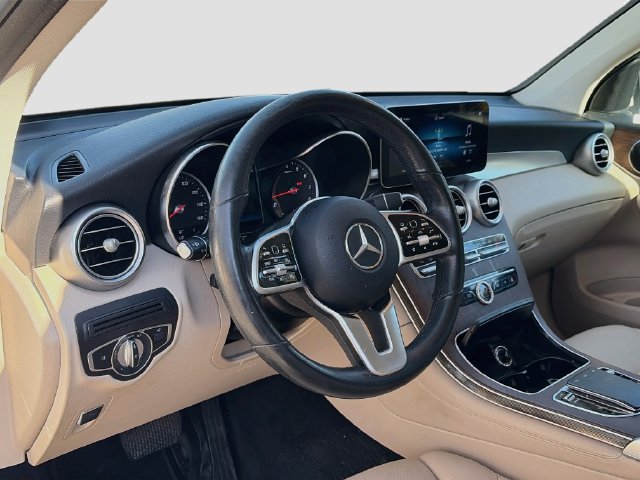 Certified 2020 Mercedes-Benz GLC 300 4MATIC image 8