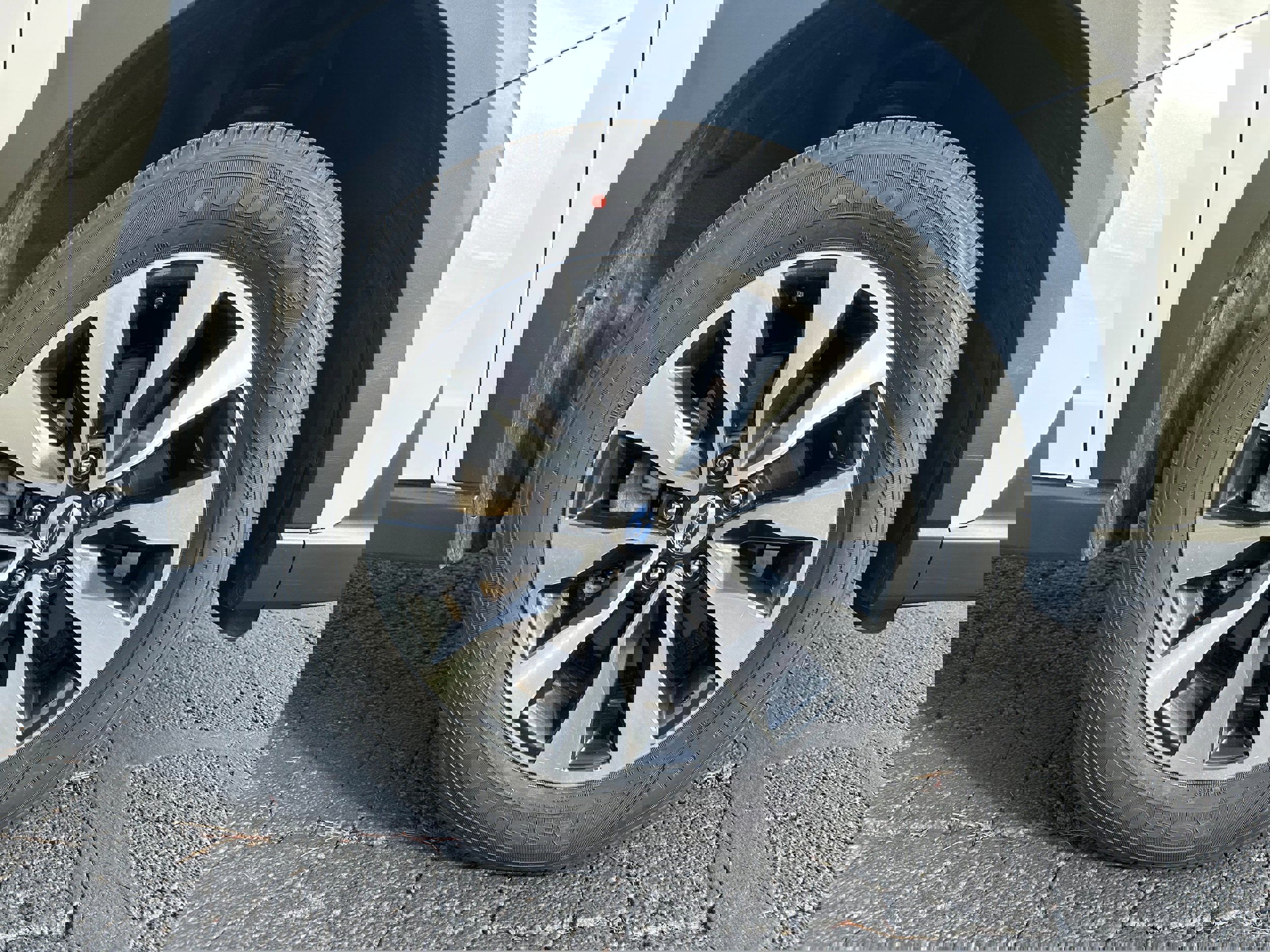 Used 2023 Subaru Outback Limited image 10