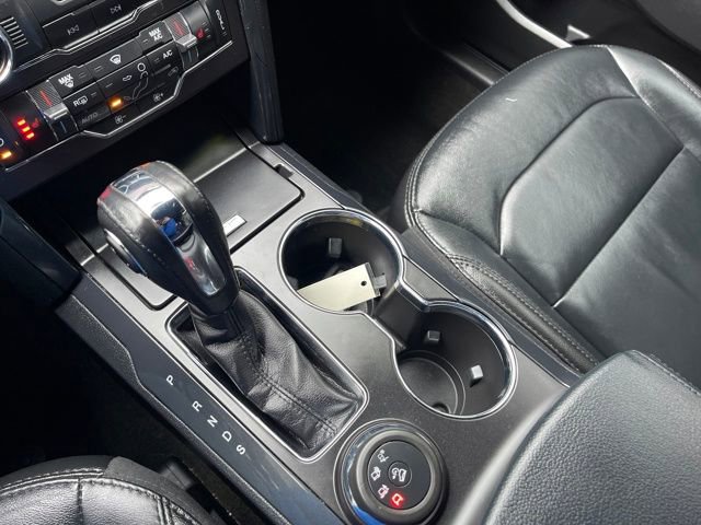 Used 2018 Ford Explorer XLT w/ Equipment Group 202A image 17