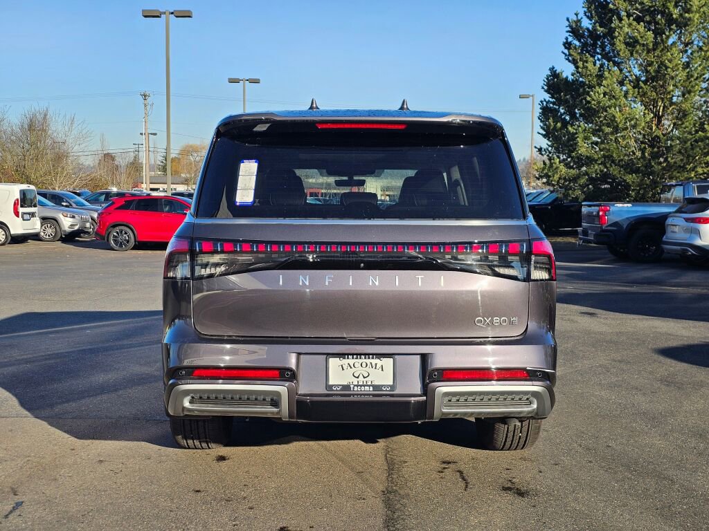 New 2025 INFINITI QX80 Luxe image 6