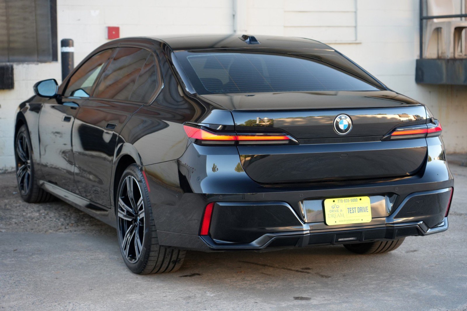 Used 2023 BMW 740i RWD image 61