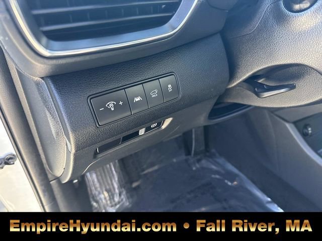 Used 2023 Hyundai Santa Fe SEL w/ Cargo Package image 21