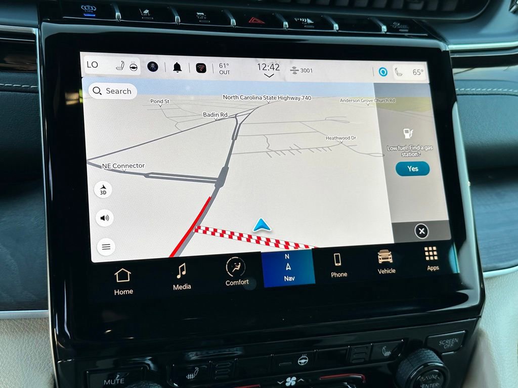 Used 2024 Jeep Grand Cherokee Limited 4xe w/ MOPAR Finishing Package AWD/4WD image 14