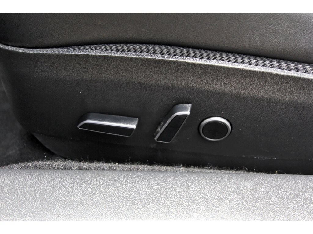 Used 2023 Tesla Model 3 Long Range AWD/4WD image 27