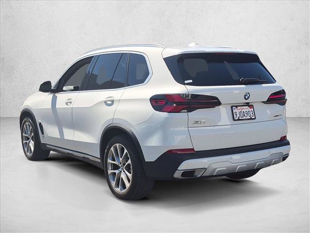 Certified 2024 BMW X5 xDrive40i w/ Premium Package AWD/4WD image 6