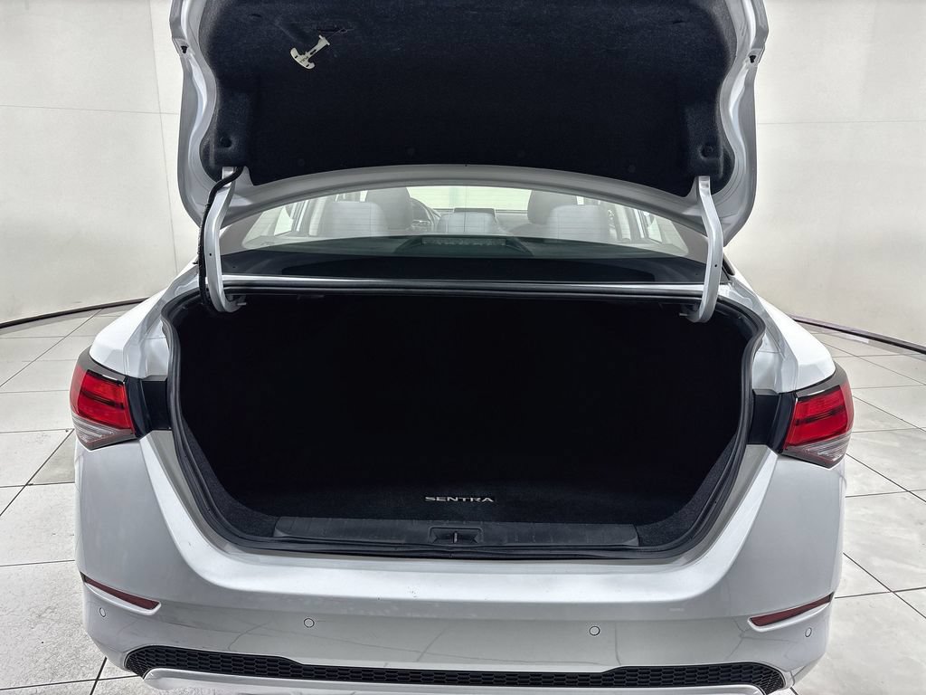 Used 2024 Nissan Sentra SV FWD image 19