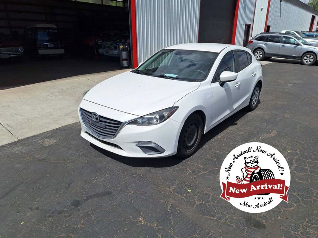 Used 2016 MAZDA MAZDA3 i Sport