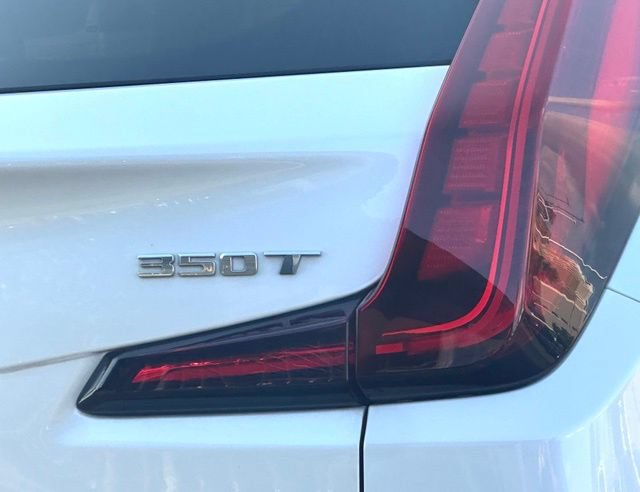 Used 2021 Cadillac XT4 Premium Luxury AWD/4WD image 14