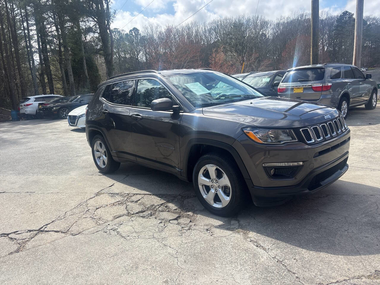 Used 2018 Jeep Compass Latitude w/ Popular Equipment Group AWD/4WD image 4