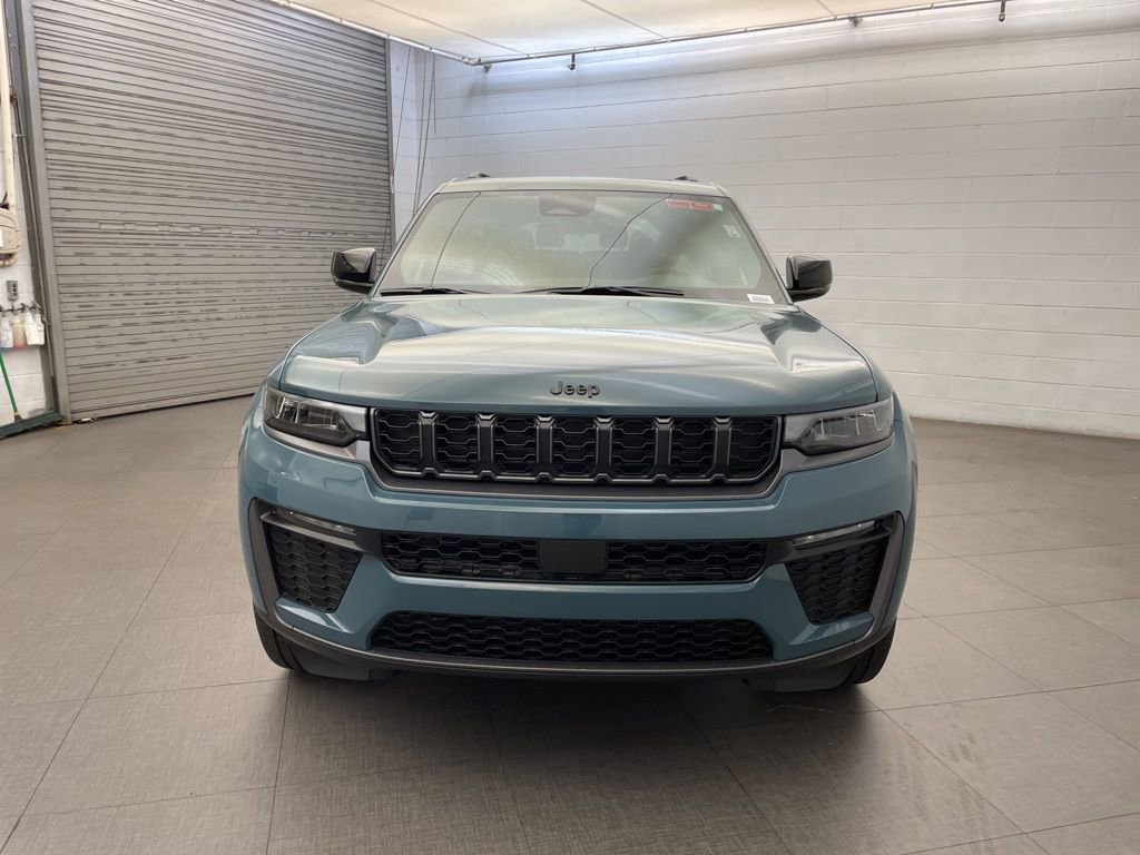 New 2026 Jeep Grand Cherokee L Limited w/ Limited Altitude Package image 6