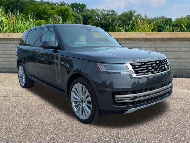 New 2026 Land Rover Range Rover Long Wheelbase SE AWD/4WD image 3