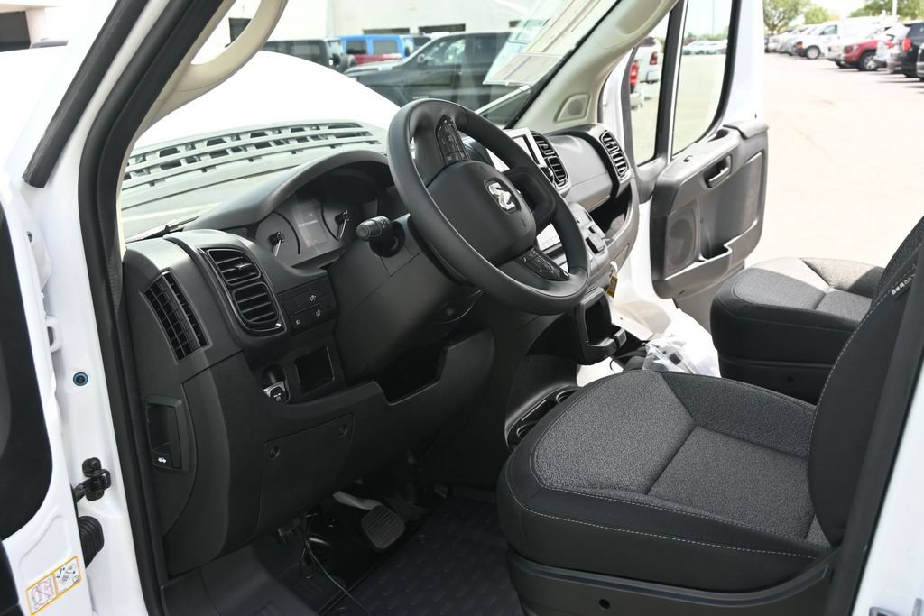 New 2026 RAM ProMaster 2500 FWD image 16