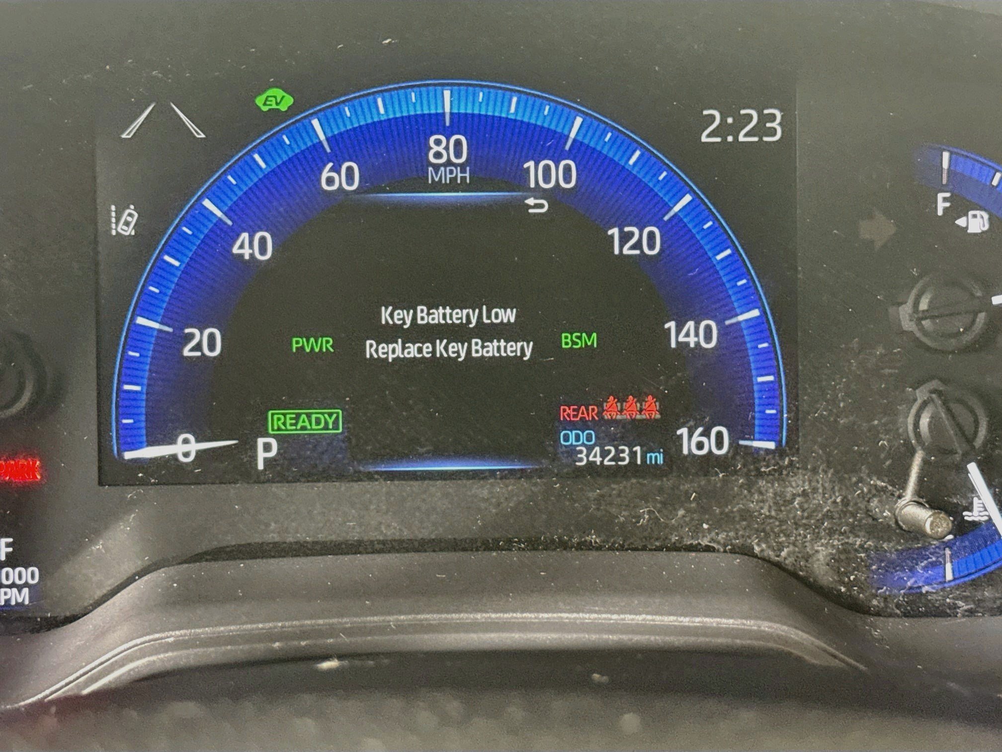 Used 2022 Toyota Corolla LE FWD image 16