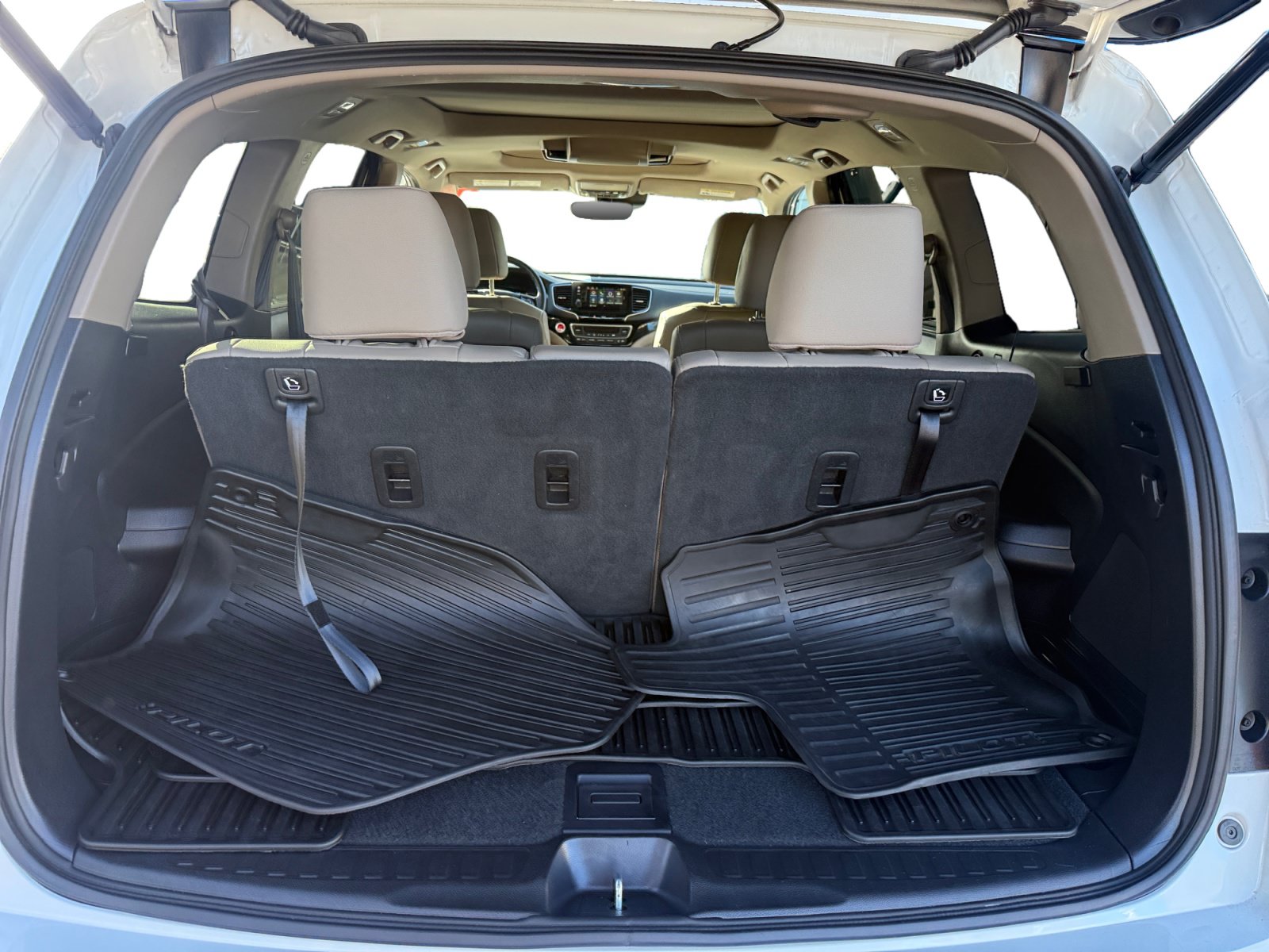 Used 2020 Honda Pilot Elite image 17