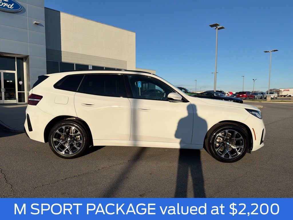 Used 2025 BMW X3 xDrive30i w/ M Sport Package image 2