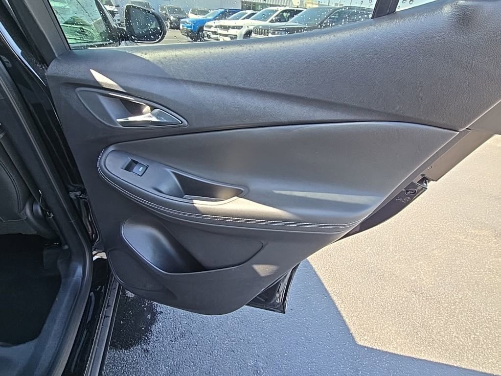 Used 2025 Buick Encore GX Preferred FWD image 56