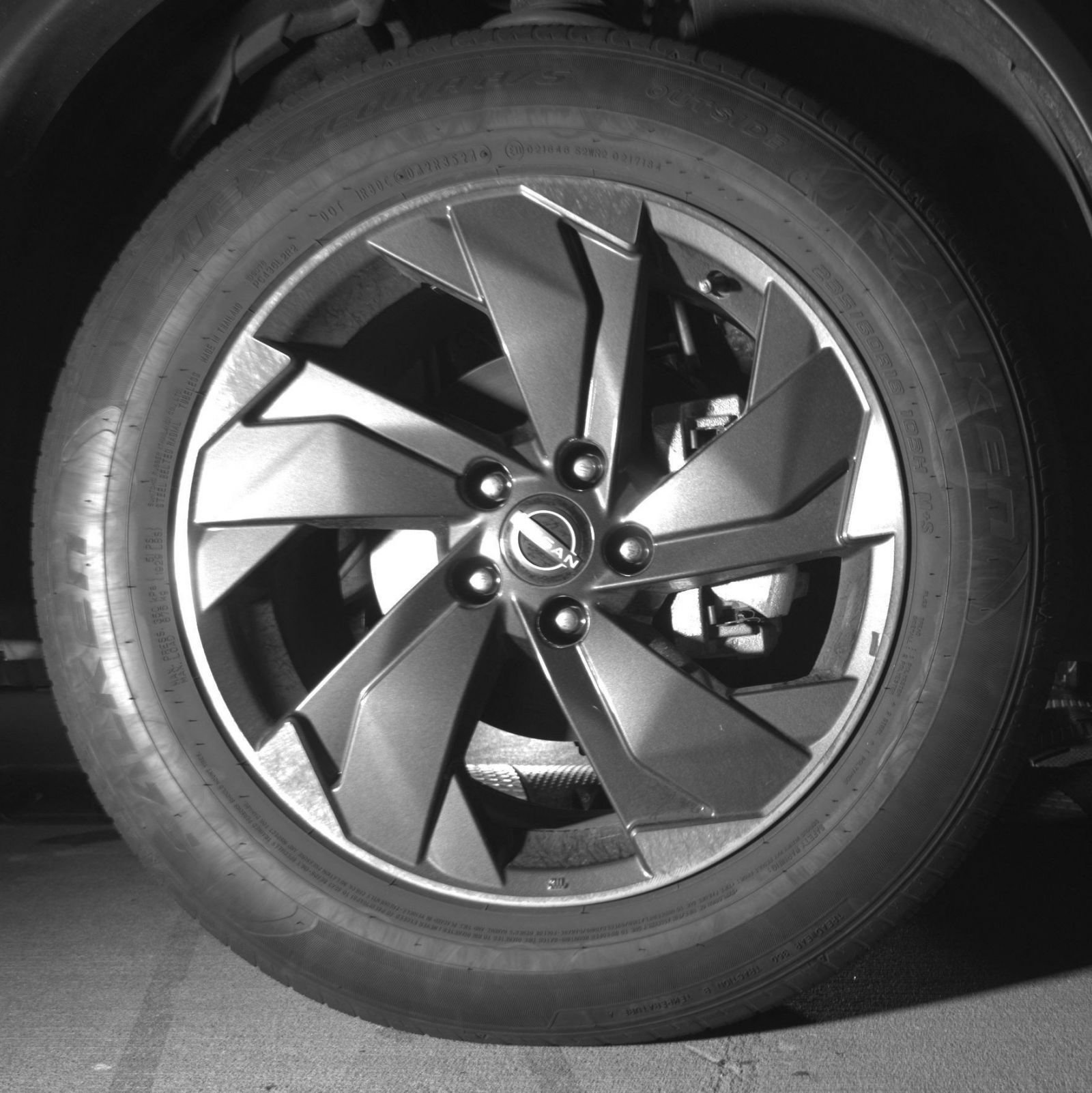 Used 2025 Nissan Rogue SV FWD image 7