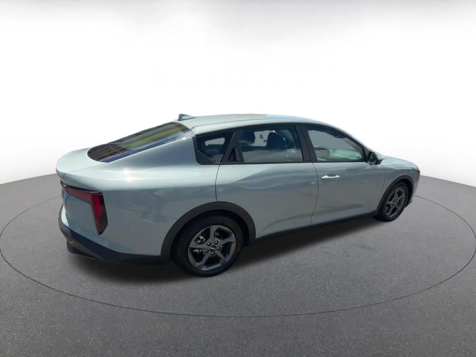 Used 2025 Kia K4 FWD image 14