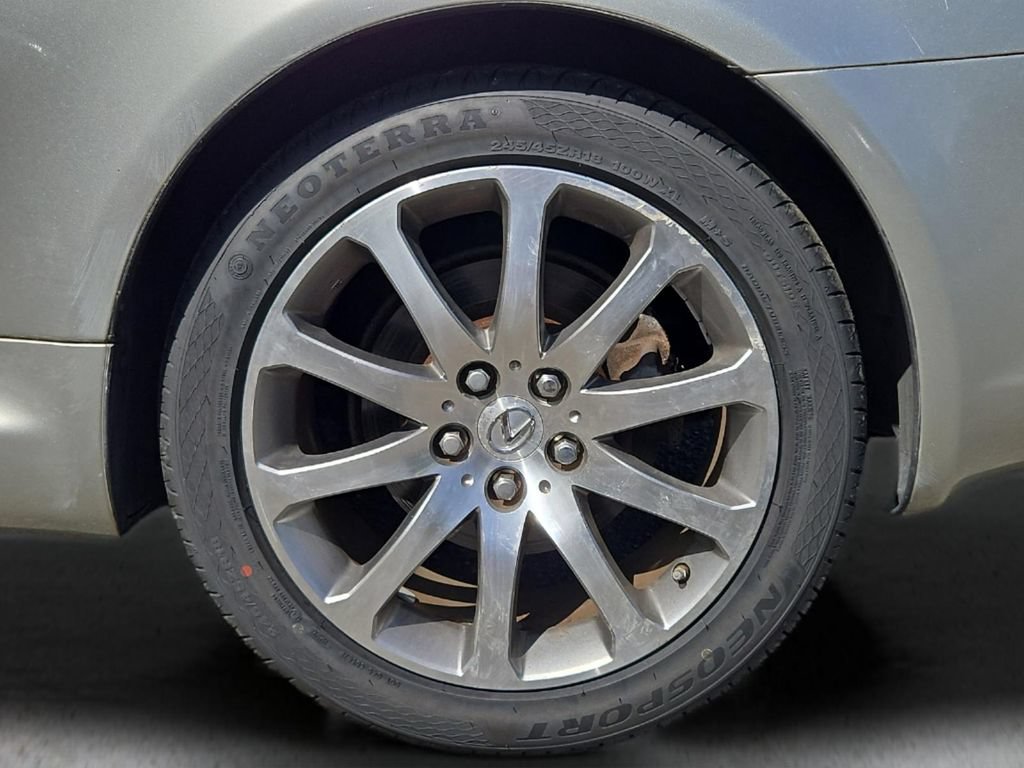 Used 2004 Lexus SC 430 Convertible RWD image 25