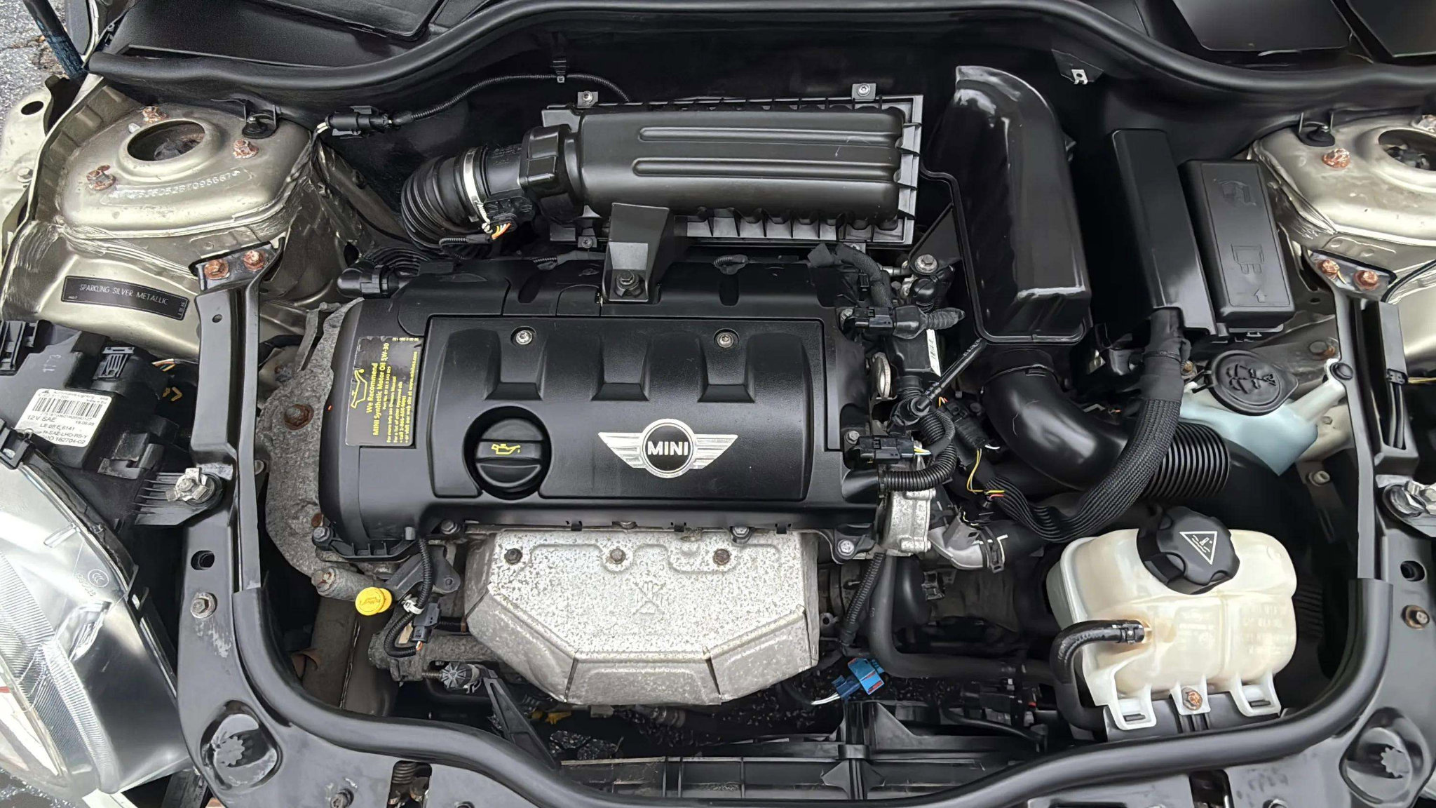 Used 2011 MINI Cooper Hardtop image 13