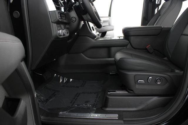 New 2026 GMC Yukon Denali AWD/4WD image 22