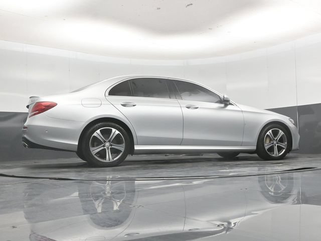 Used 2017 Mercedes-Benz E 300 4MATIC image 52