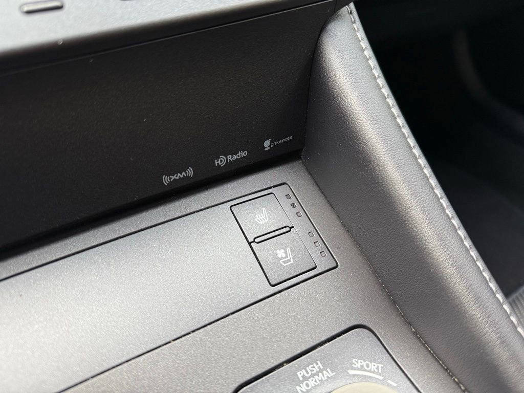 Used 2016 Lexus RC 300 AWD image 13