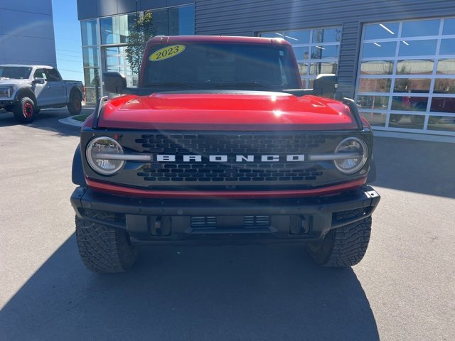 Used 2023 Ford Bronco Wildtrak image 2