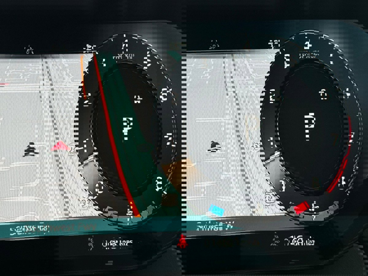 Used 2025 Land Rover Range Rover Long Wheelbase SE image 31