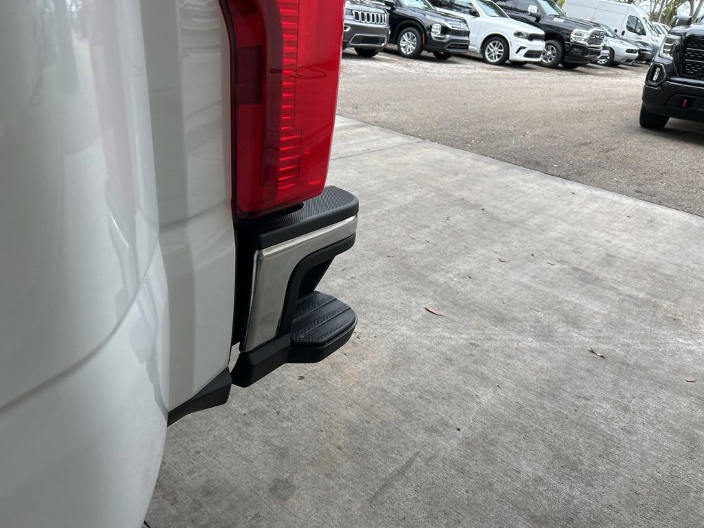 Used 2025 Ford F350 XLT image 19