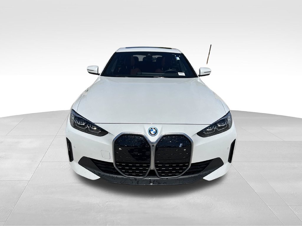 Used 2024 BMW i4 eDrive40 w/ Premium Package RWD image 3