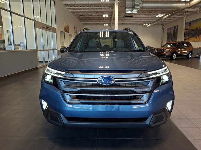 Certified 2025 Subaru Forester Limited AWD/4WD image 2