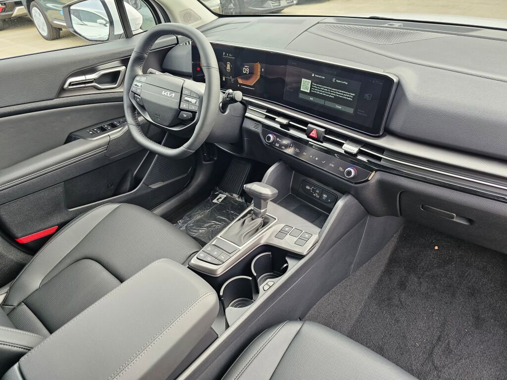 New 2026 Kia Sportage EX w/ EX Panorama Roof Package image 31