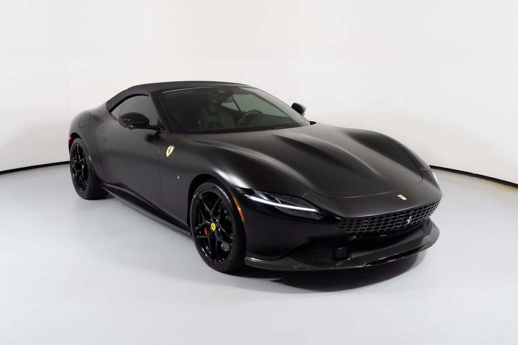 Used 2025 Ferrari Roma Spider image 7