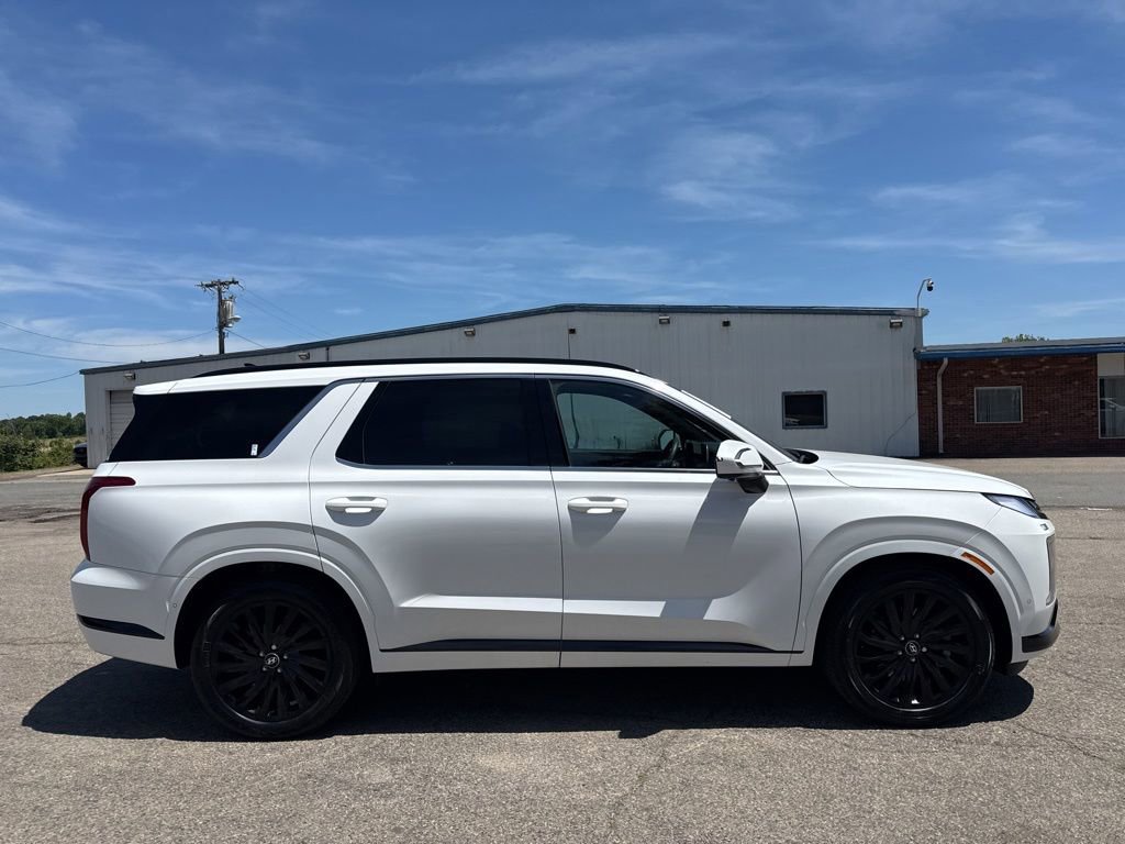 Used 2025 Hyundai Palisade Calligraphy AWD/4WD image 6
