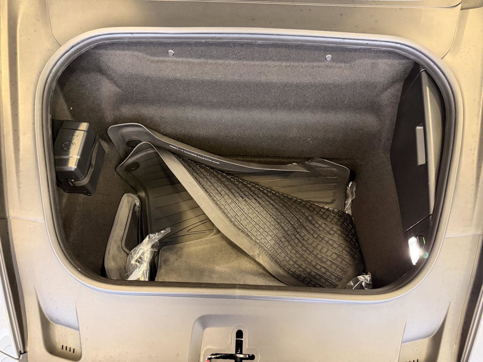 Used 2025 Porsche 911 Carrera image 26