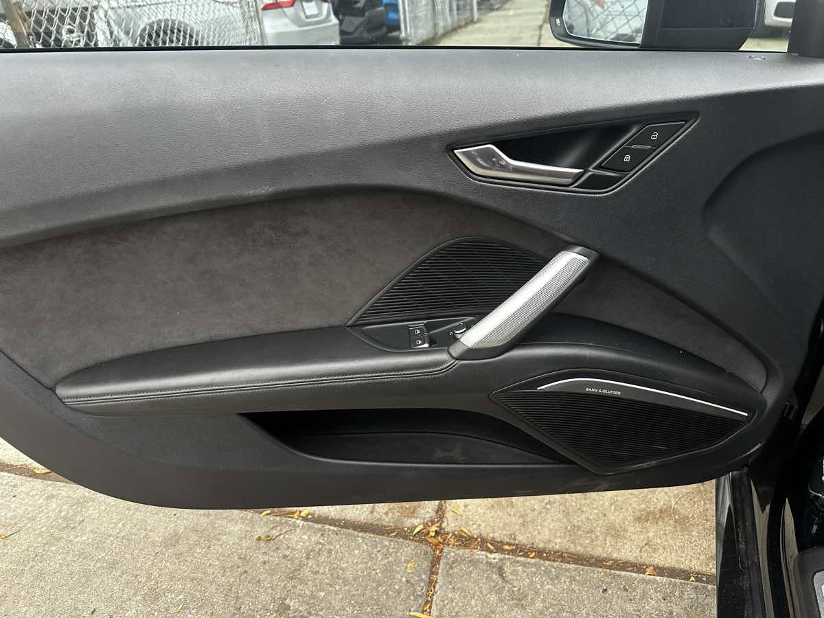 Used 2021 Audi TT 2.0T image 9