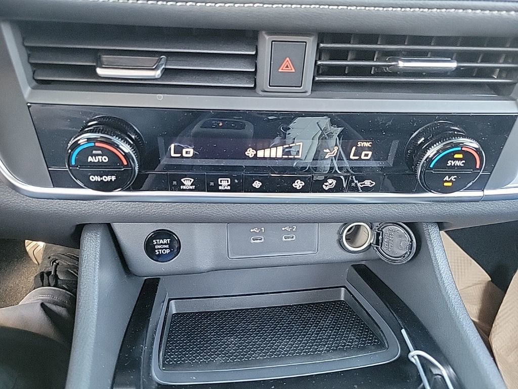 New 2026 Nissan Rogue SV image 12