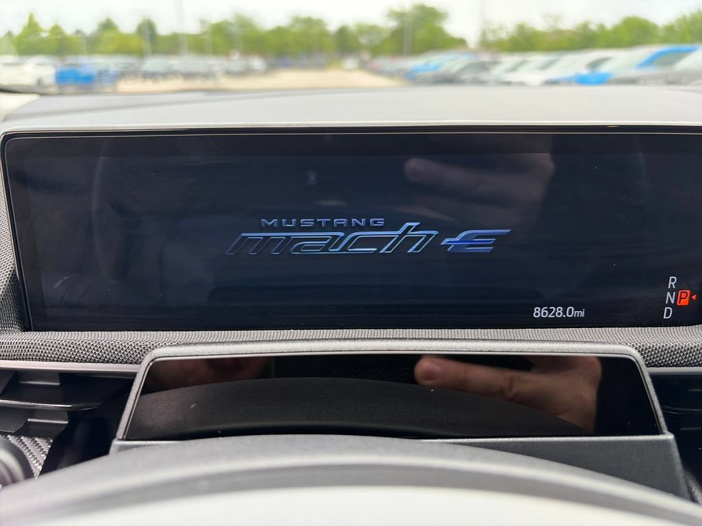 Used 2025 Ford Mustang Mach-E Select w/ Comfort Package Lite AWD/4WD image 17