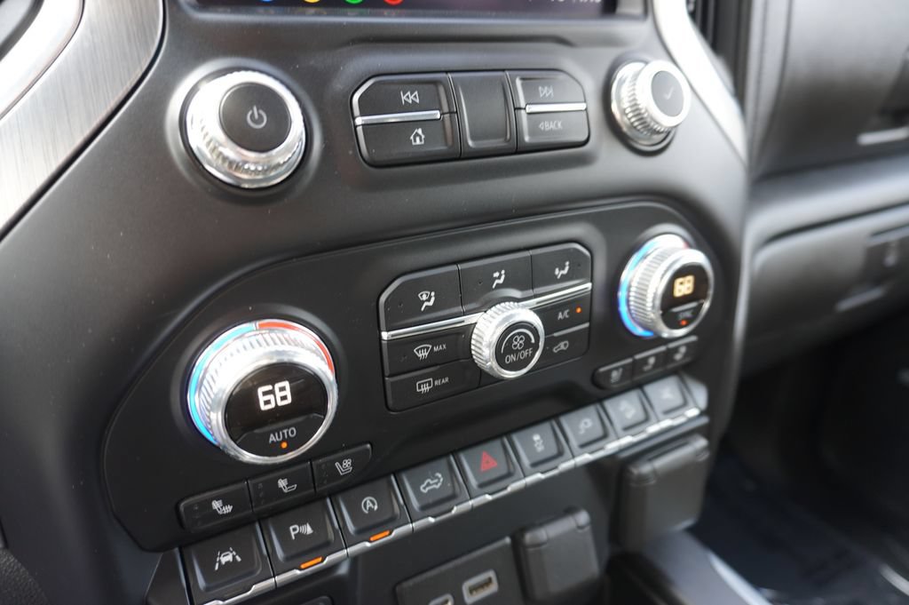 Used 2019 GMC Sierra 1500 Denali w/ Denali Ultimate Package AWD/4WD image 18