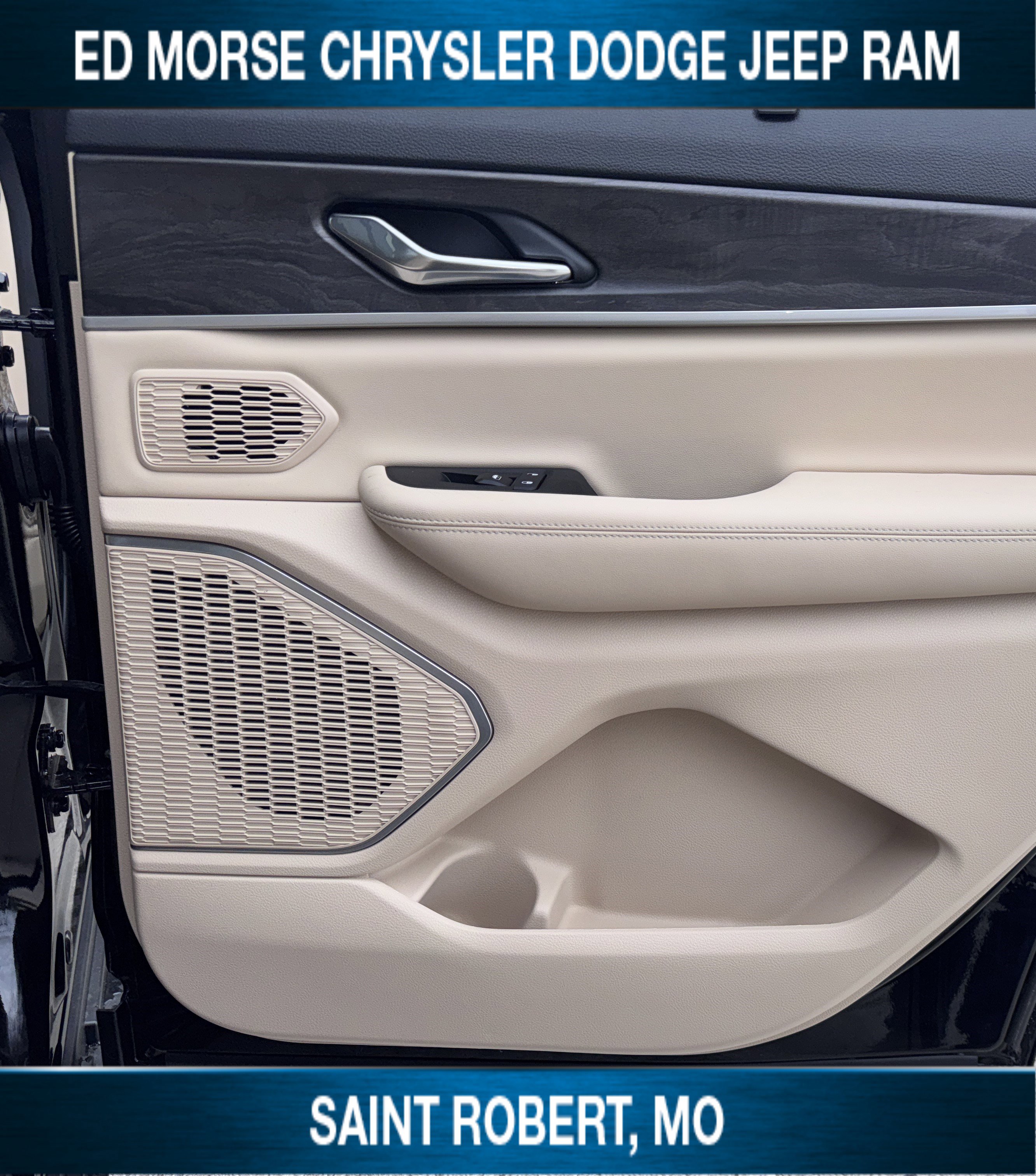 New 2025 Jeep Grand Cherokee L Limited w/ Luxury Tech Group II image 38