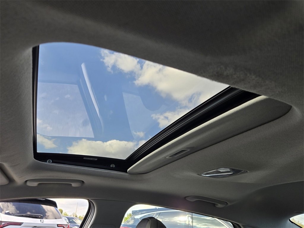 Certified 2023 Hyundai Elantra Limited image 18