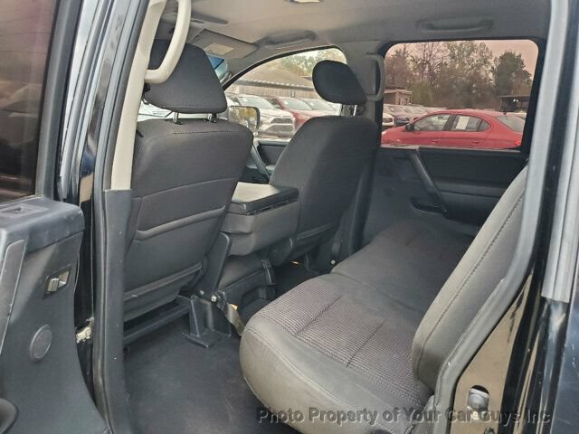 Used 2010 Nissan Titan SE RWD image 25