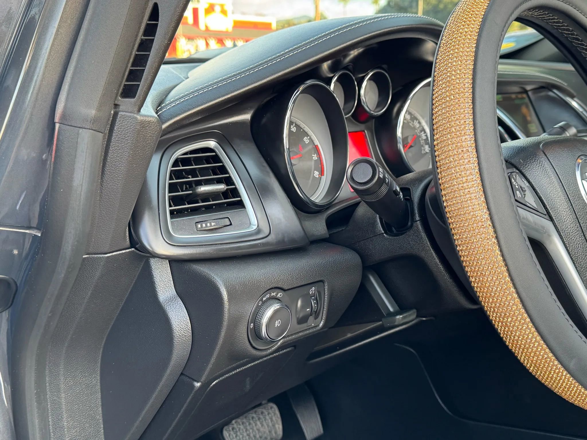 Used 2016 Buick Cascada Premium image 34