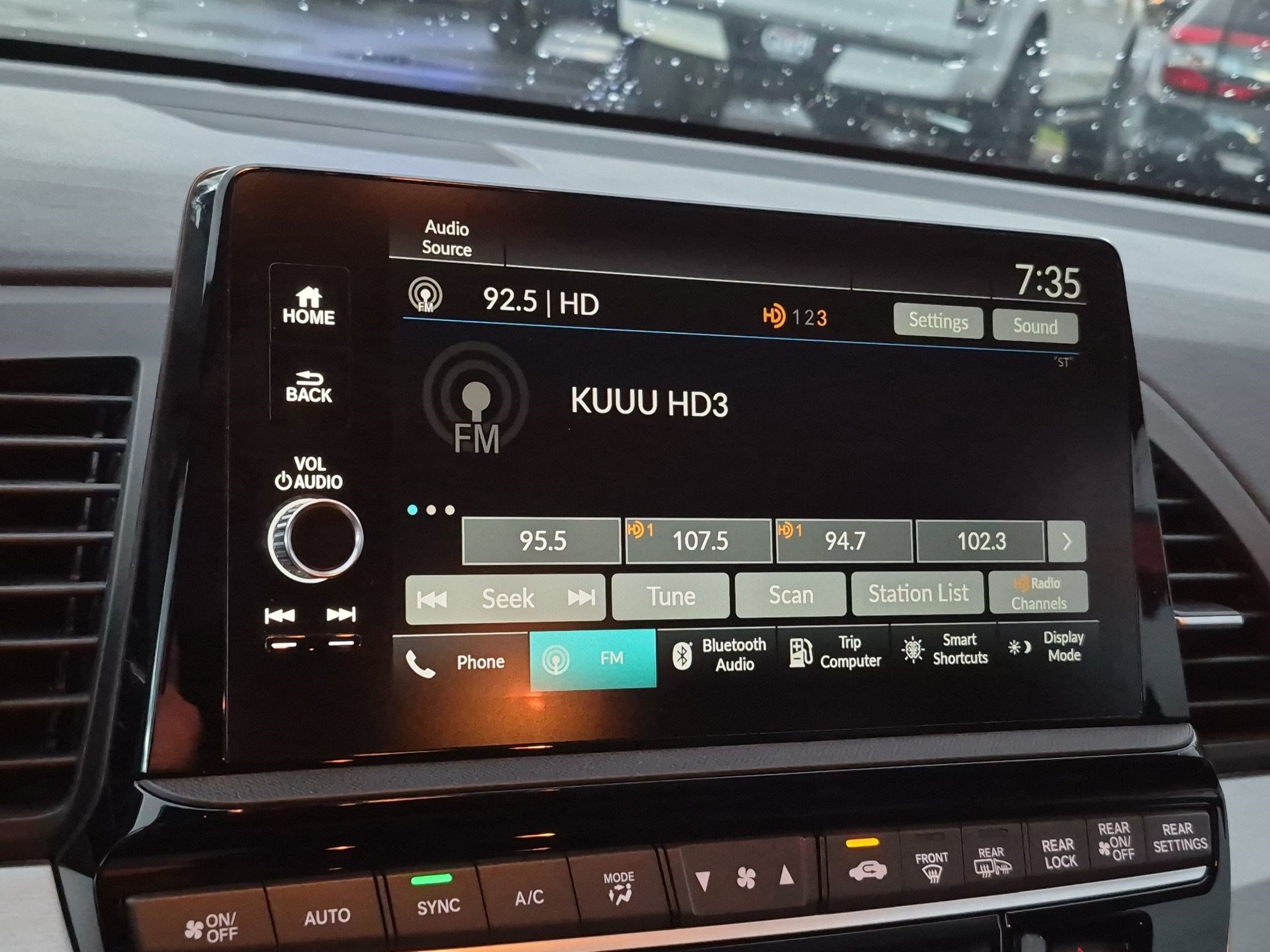 Used 2025 Honda Odyssey Sport-L image 23